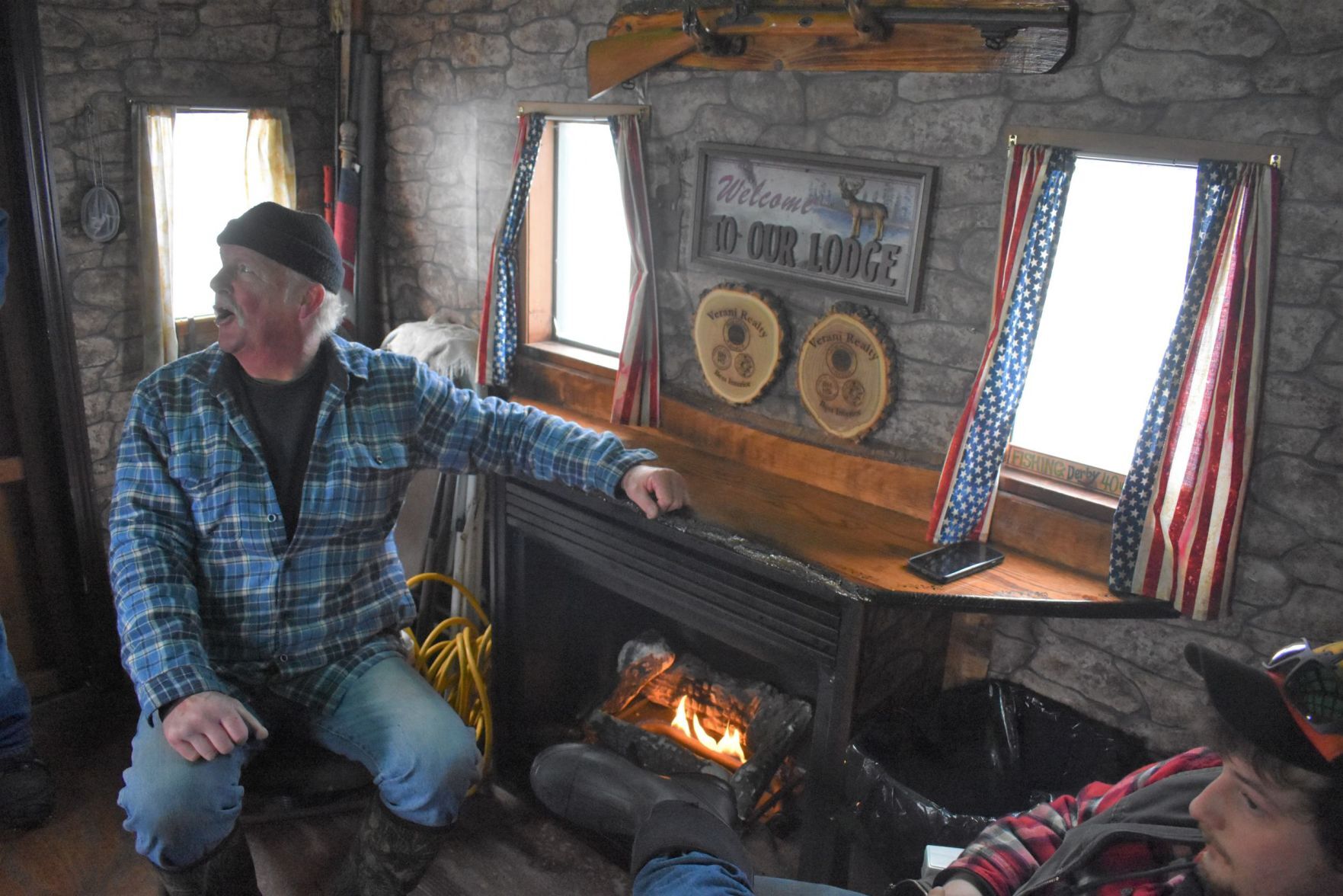Captain Bob's bobhouse